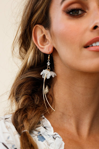 Willah White Cascade Pearl Earrings