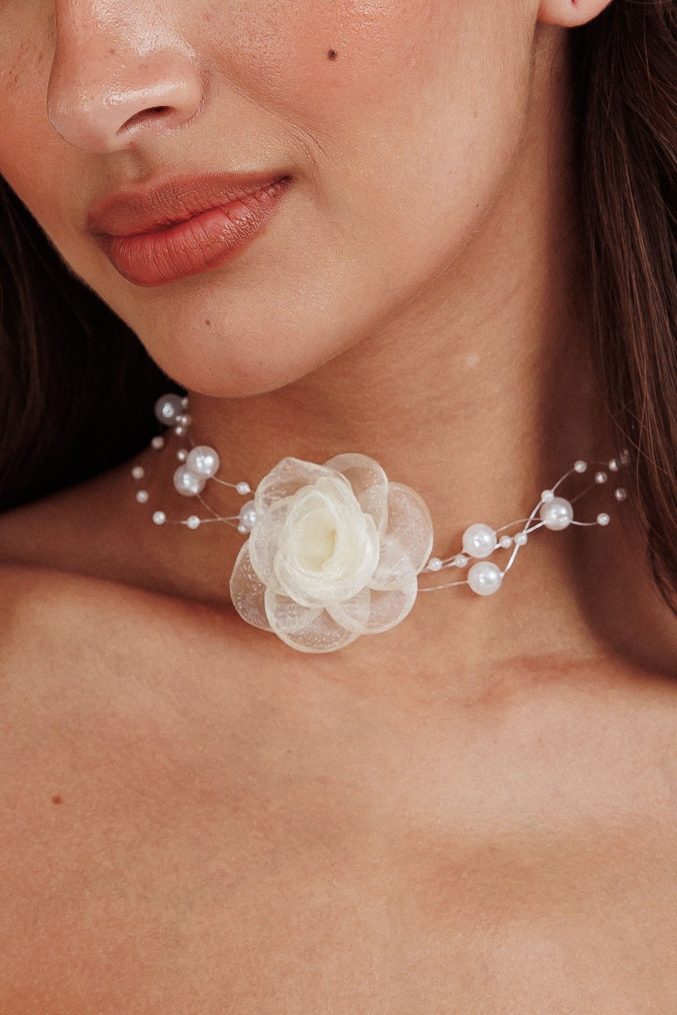 Choker Necklace in Pink Chiffon Magic Moments Pearls