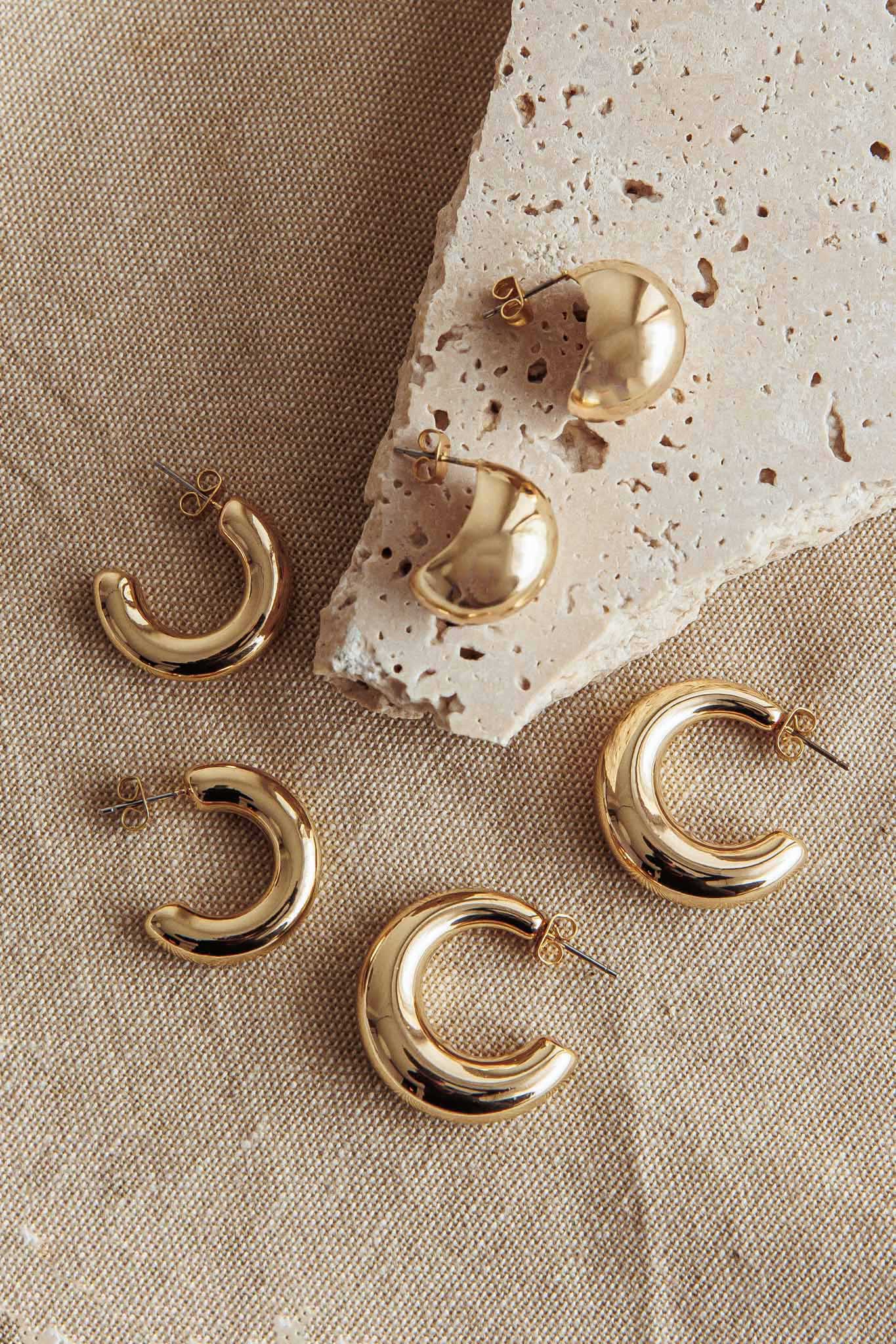Chunky Casper Gold Earrings Set