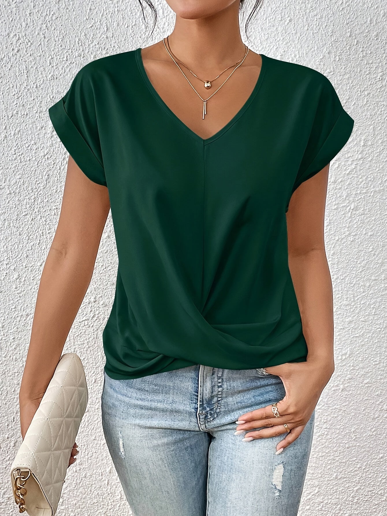 Savannah | Casual T-Shirt with Sweetheart Neckline (50% off)