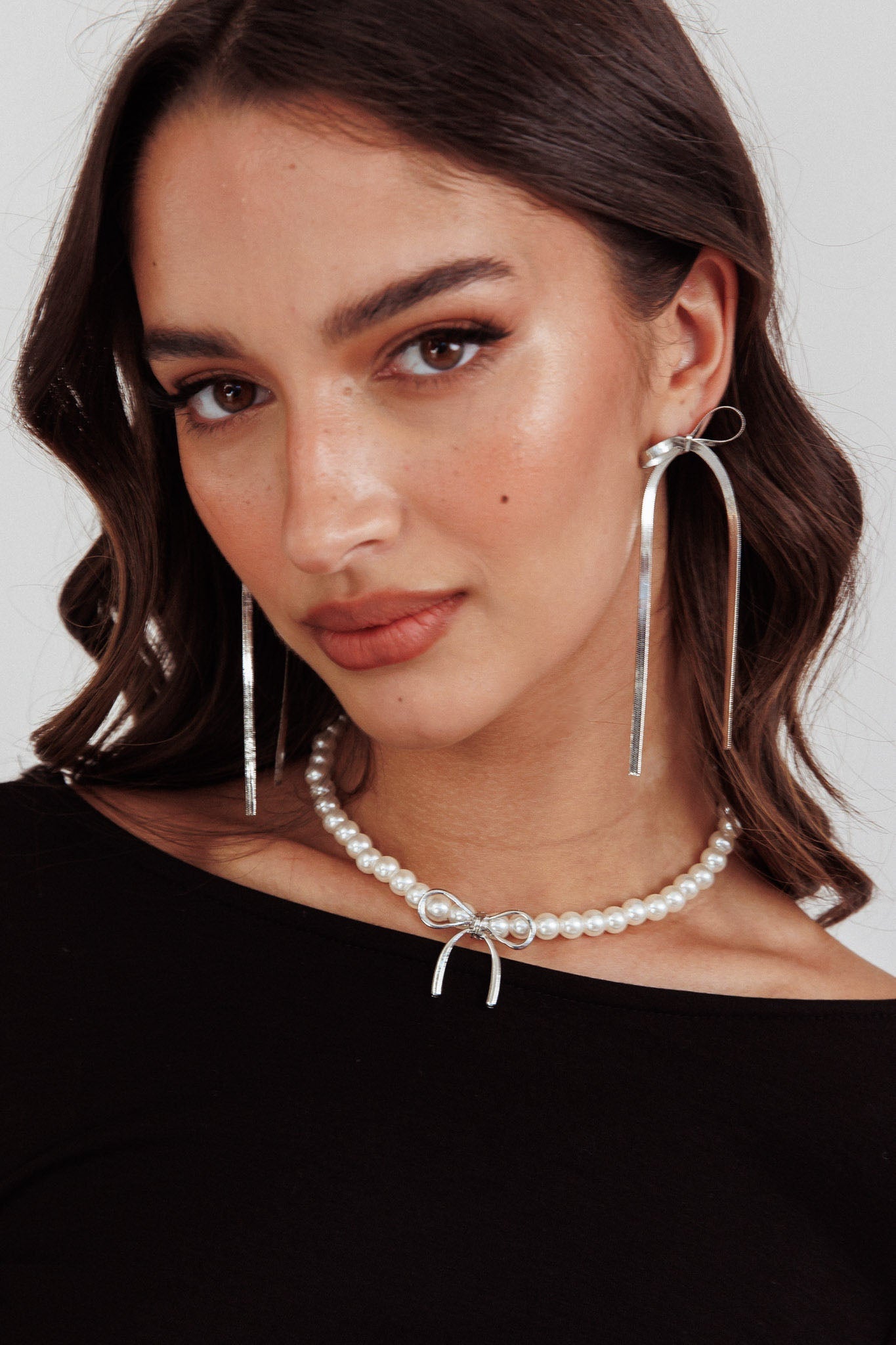 Necklace with Pearl Knot Accent Daydream Silver