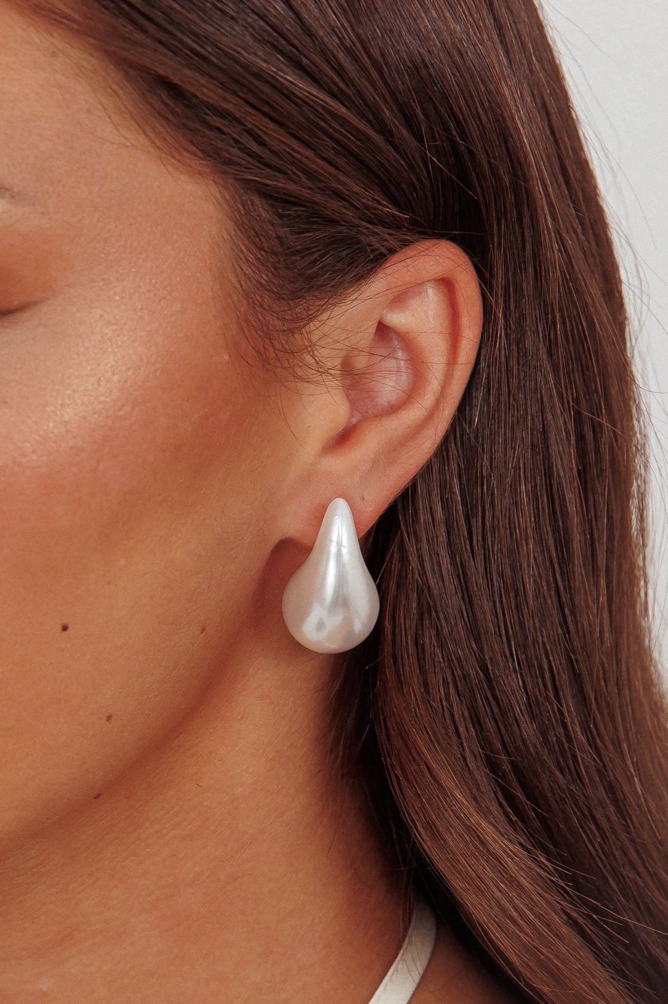 Teardrop Earrings with Pearls