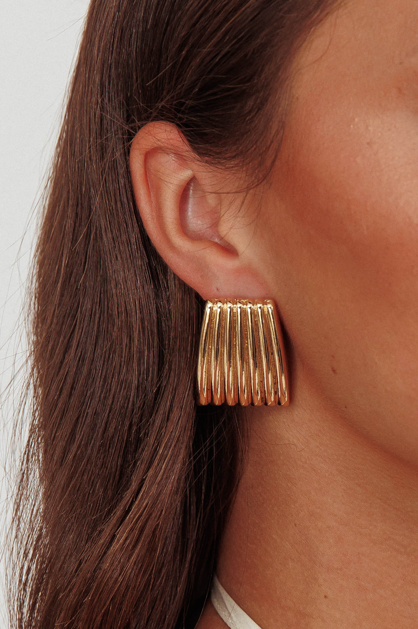 Geometric Ribbed Earrings Parker Gold
