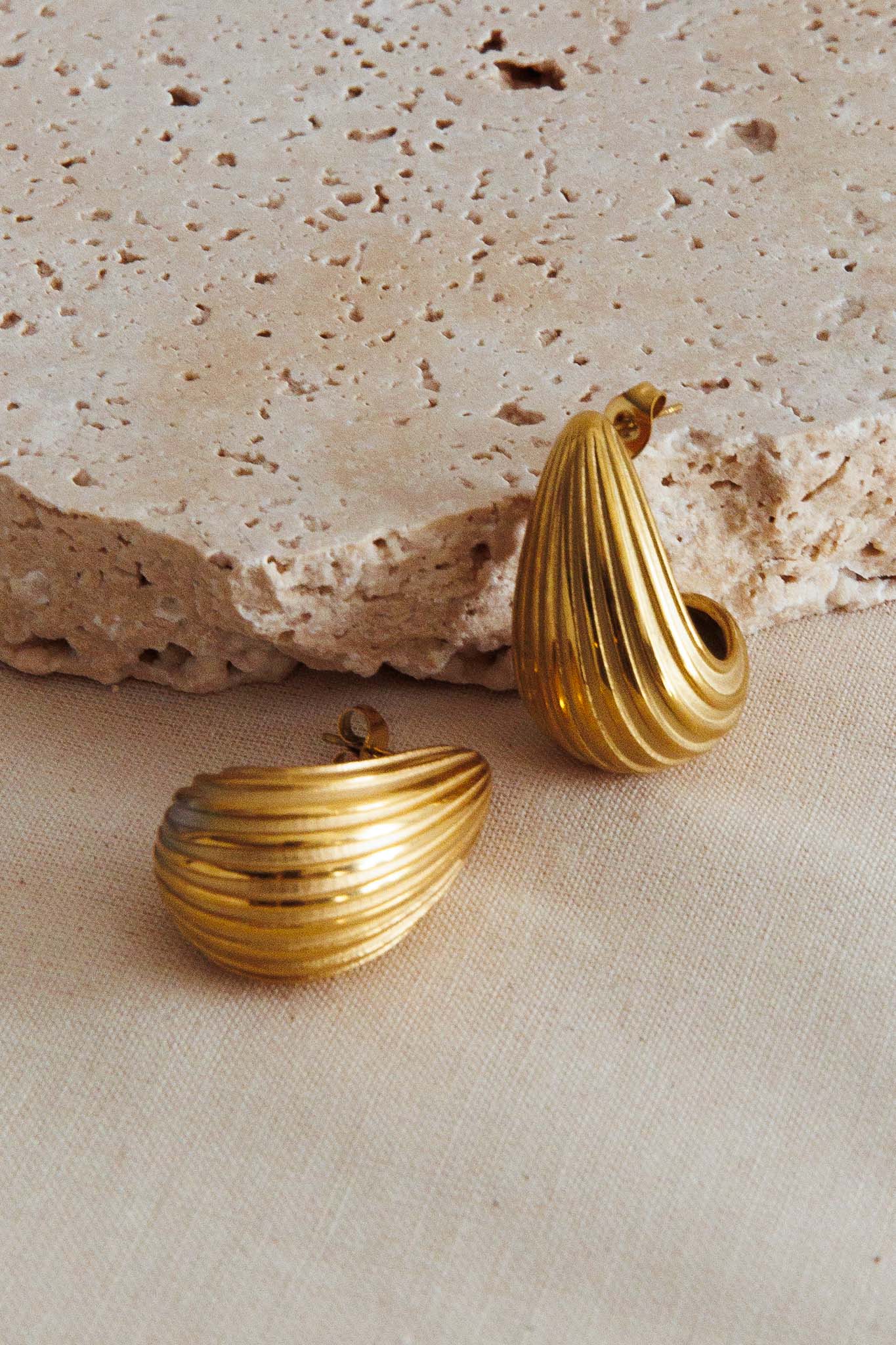 Striped Melonie Earrings in Gold