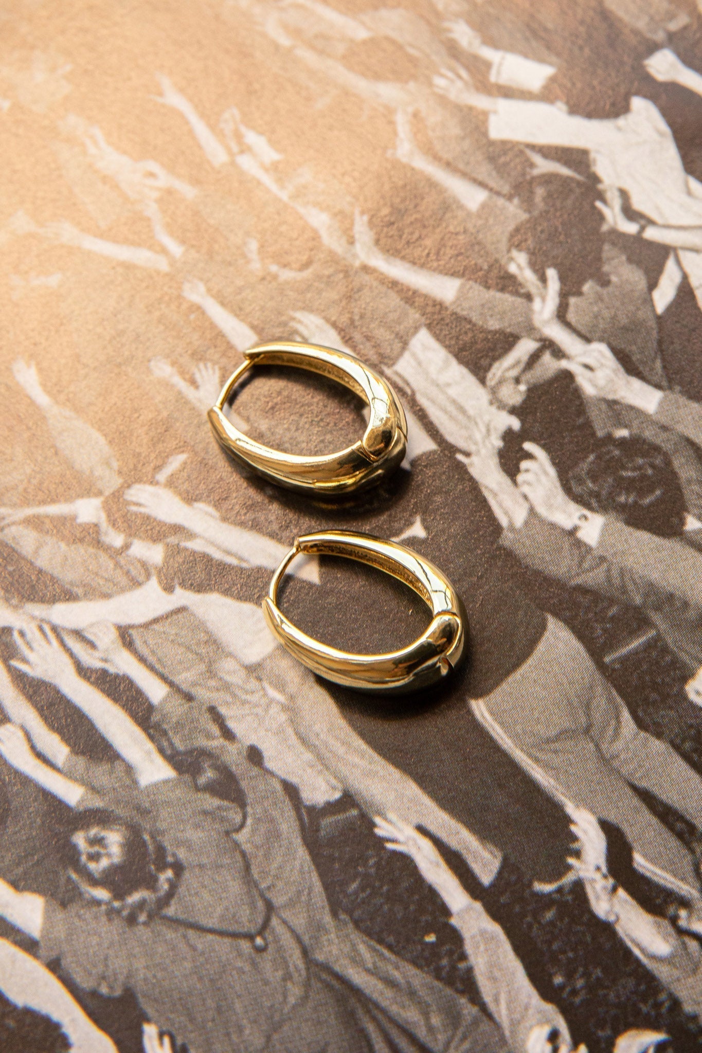 Golden Helena Hoops