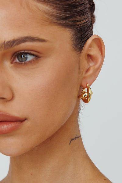 Golden Jetset Hoops