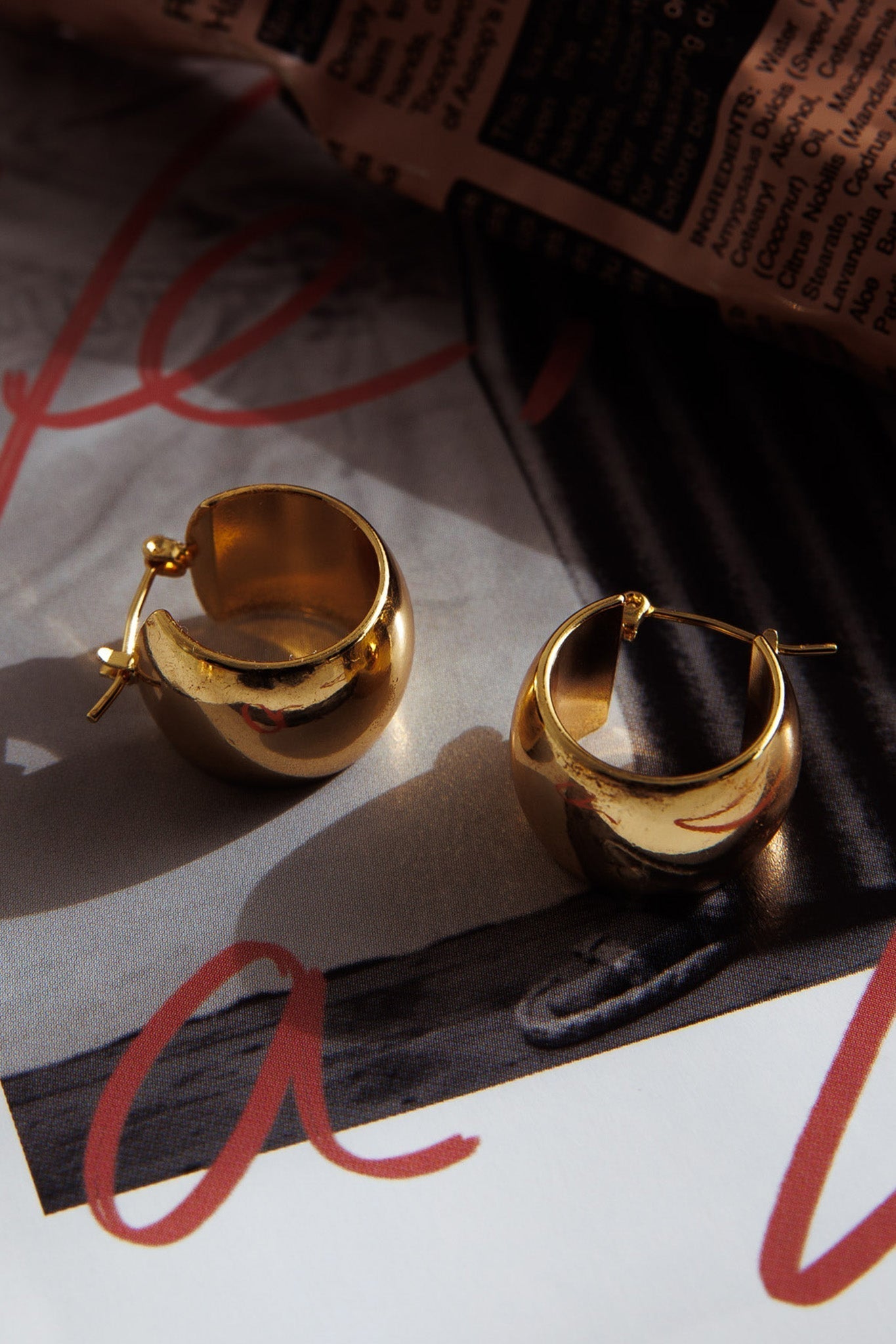 Large Gold Hoops Ami