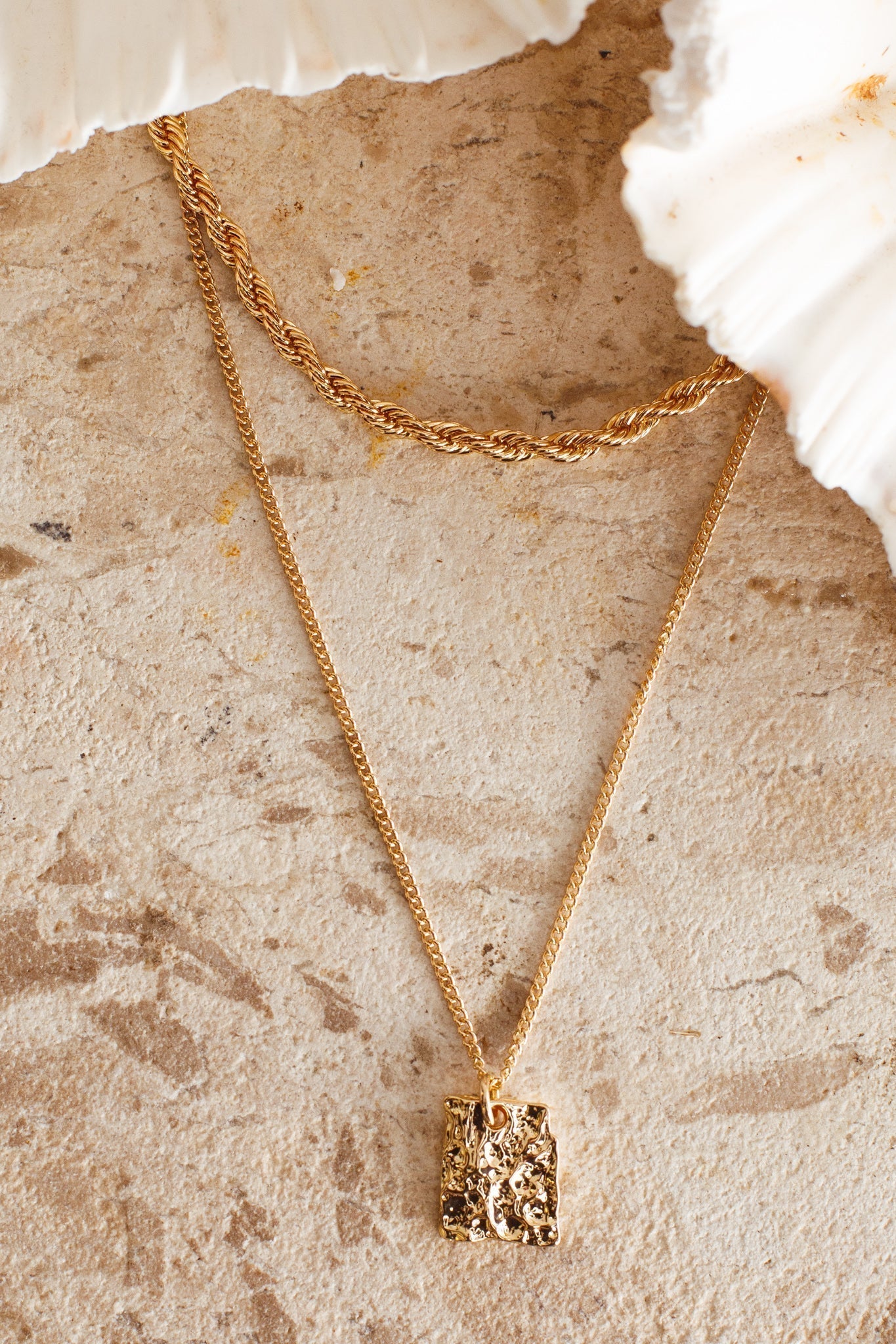 Hamptons Gold Cotton Necklace Set