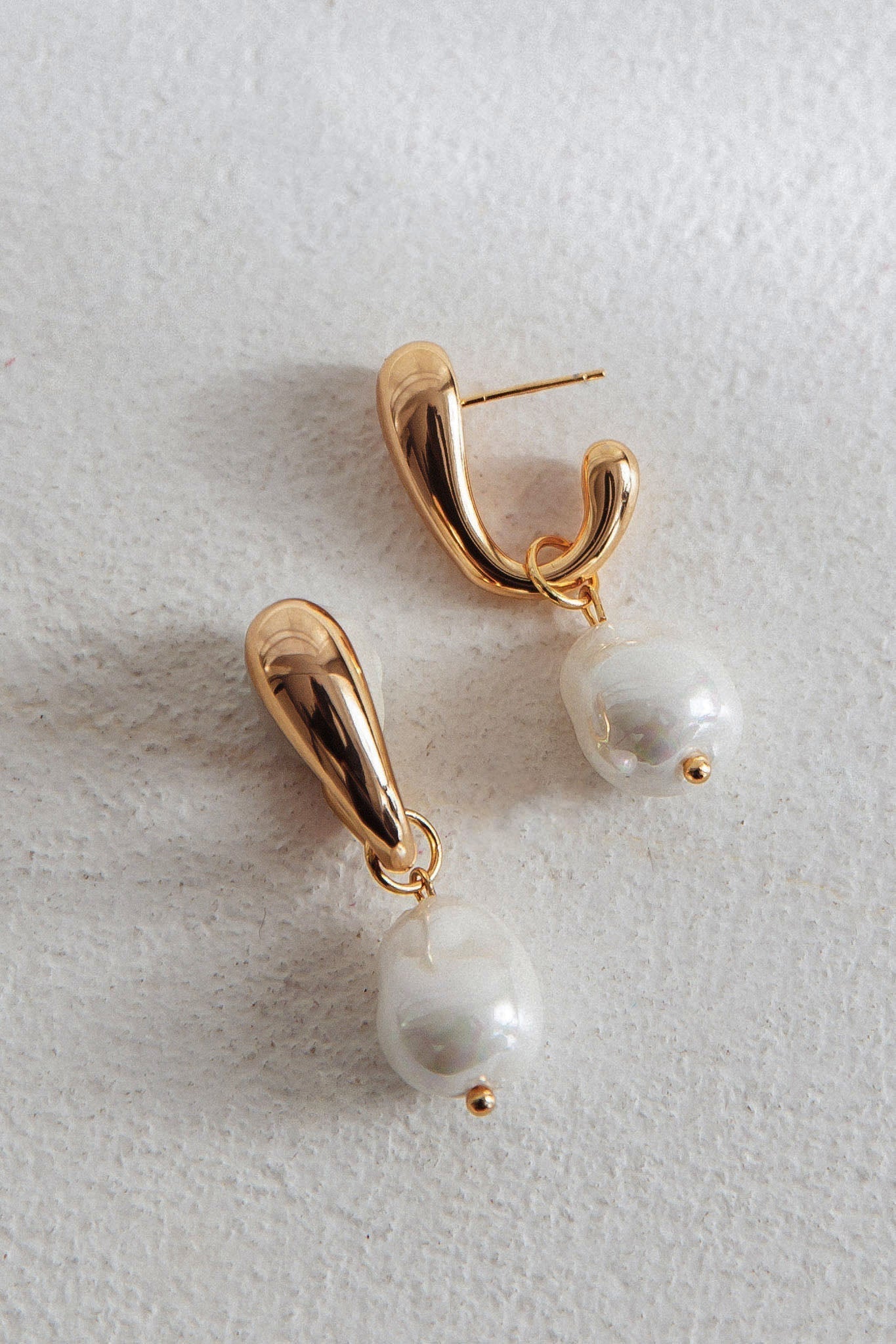 Gold Hanging Earrings with Celene Pearls