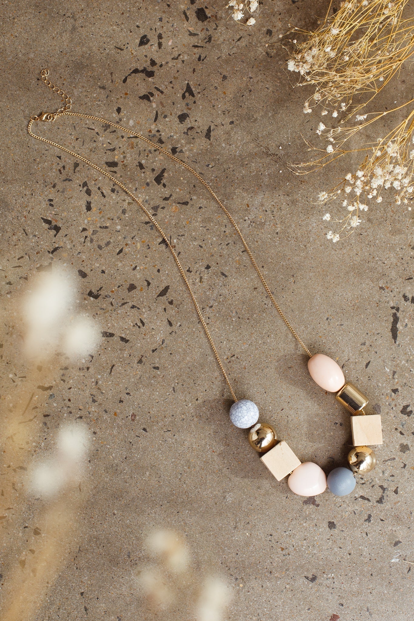 Imogen Mix Pink Pearls Necklace
