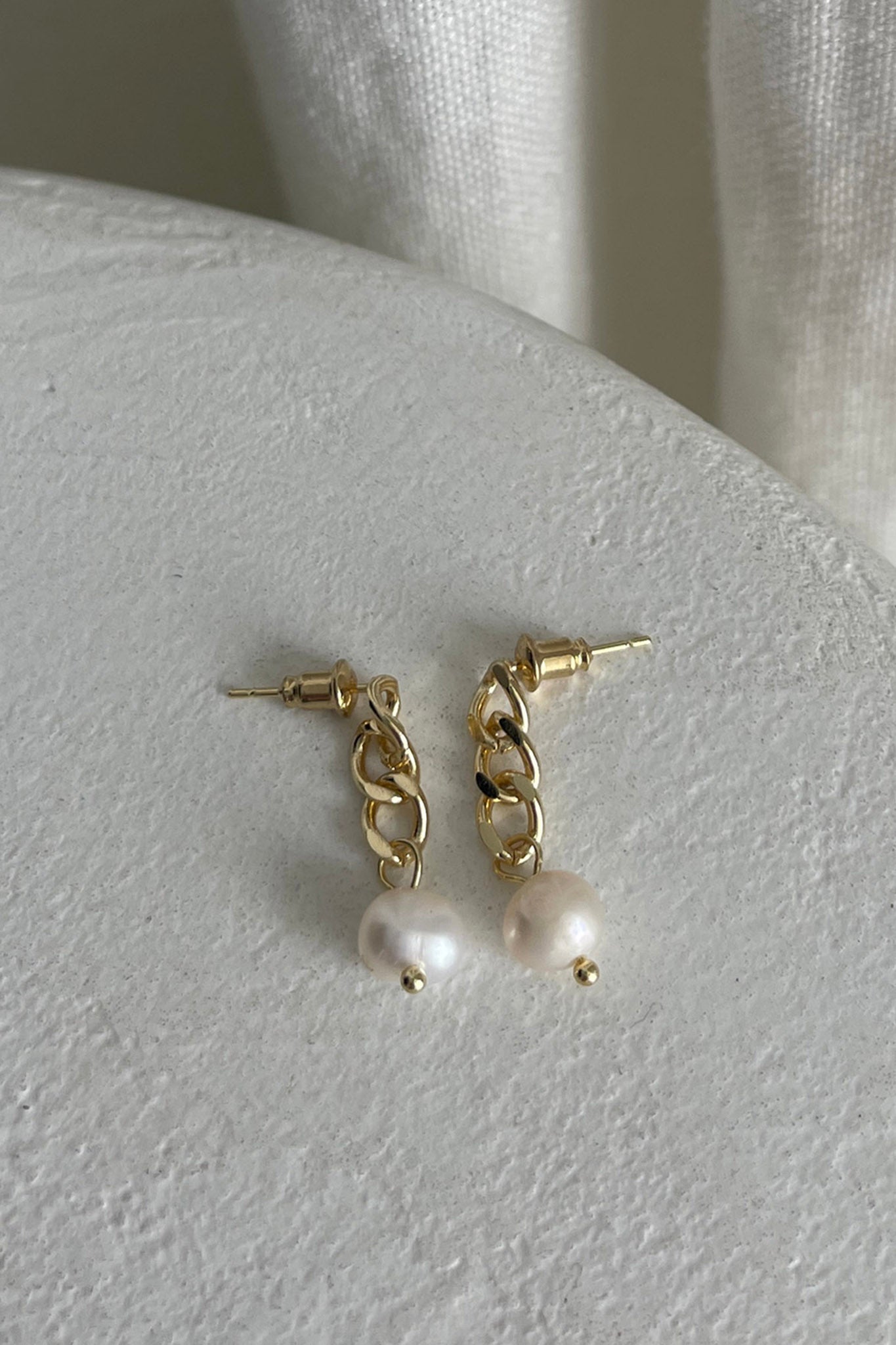 Mabel Gold Pearl Drop Chain Earrings