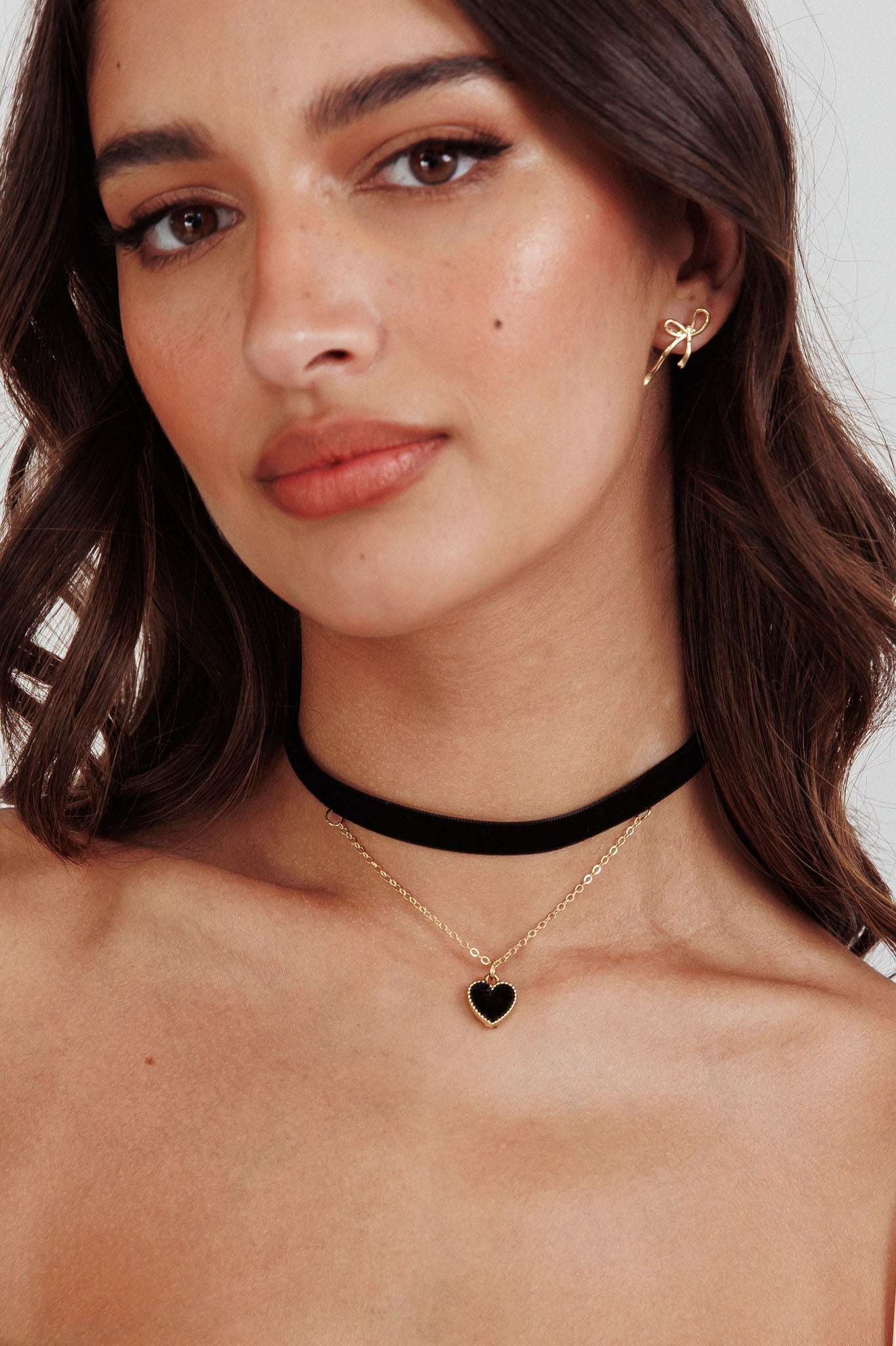 Velvet Collar Necklace Rosie with Black Heart