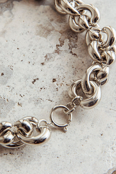 Irregular Choker Necklace Cat Dark Silver