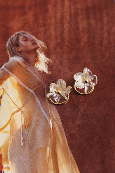 Andrea Earrings Clear Flower Gold