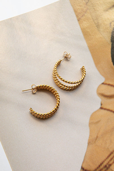Open triple hoop earrings San Francisco in gold