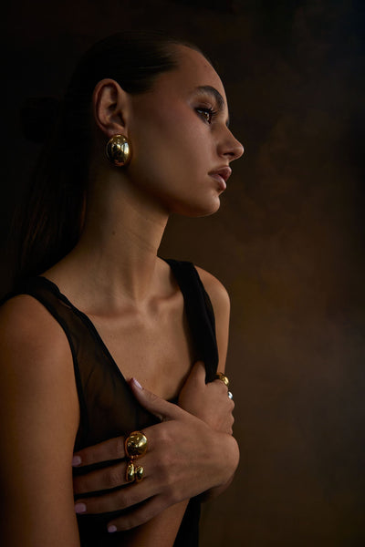 Solid NOAH earrings in gold