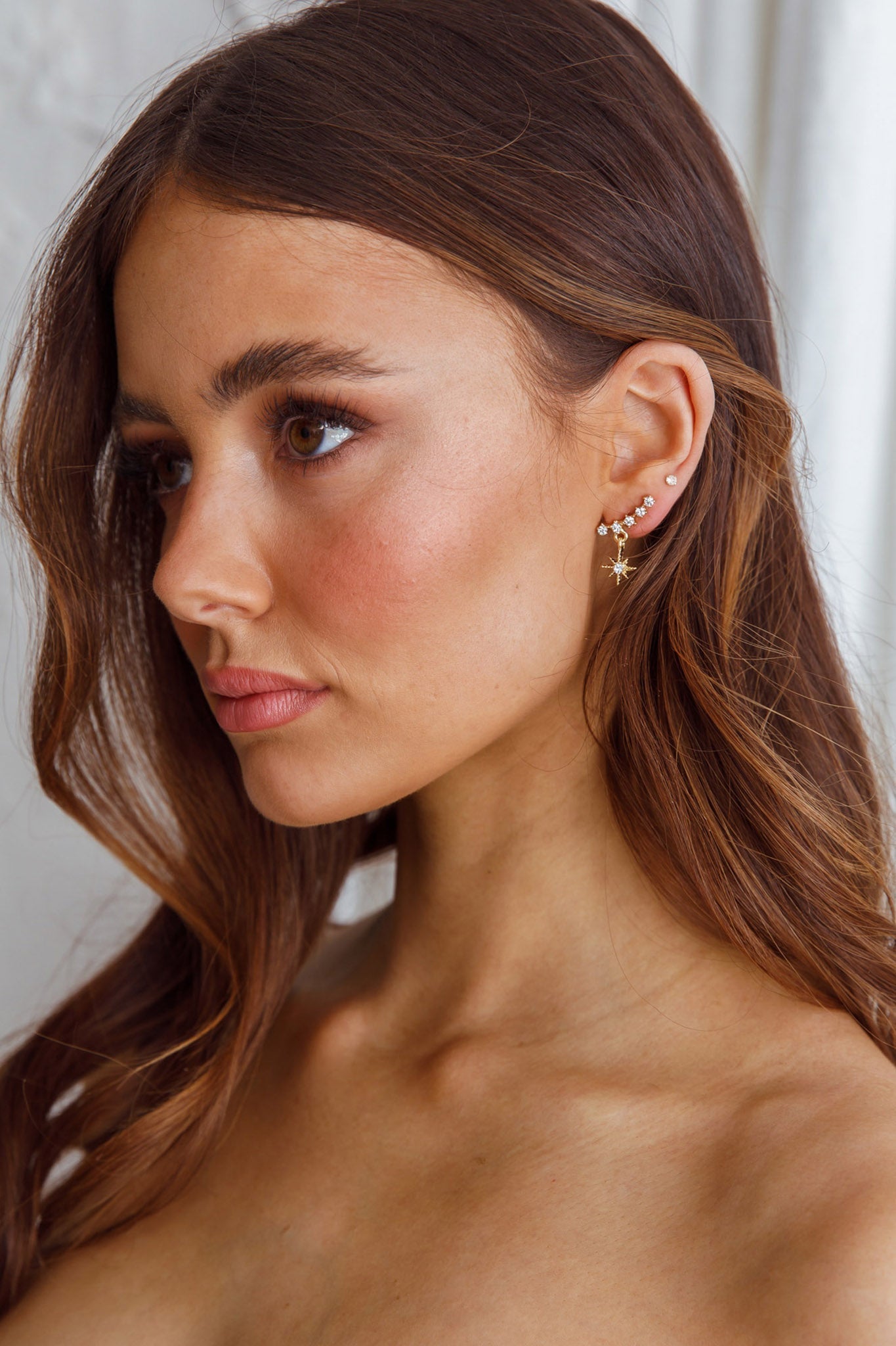 Star-shaped Crystal Earrings Virgo Gold