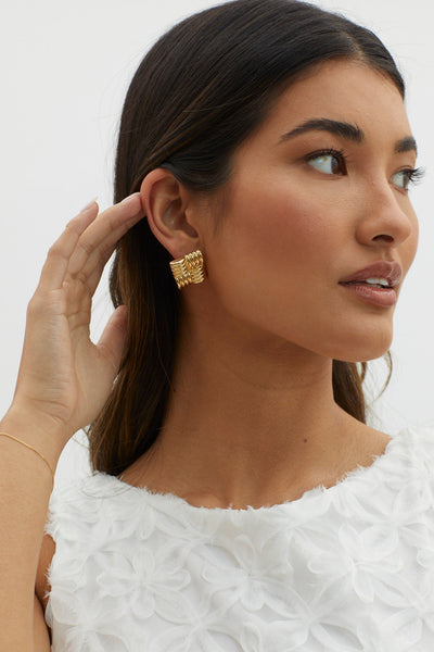 Square Manhattan Gold Earrings